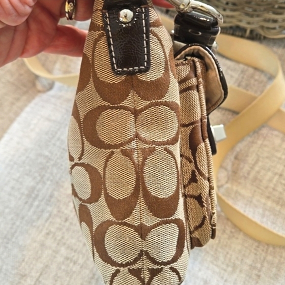HP! Coach Crossbody Bag And Essential Wristlet Bundle - Picture 5 of 16